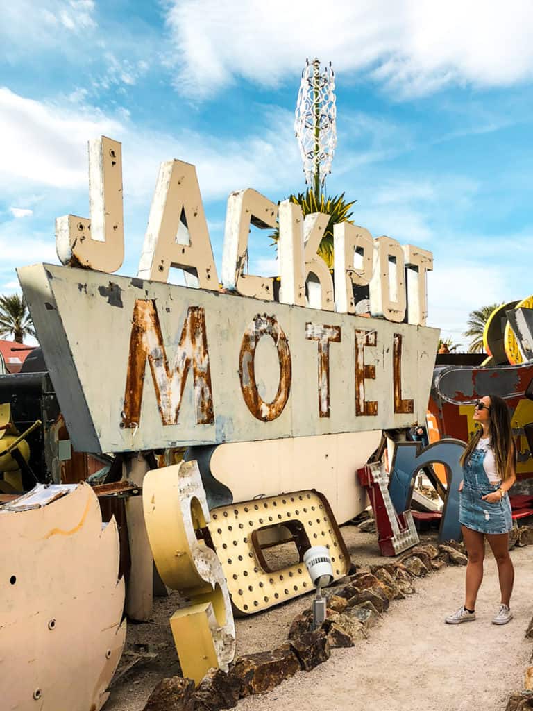 Neon Graveyard, Las Vegas